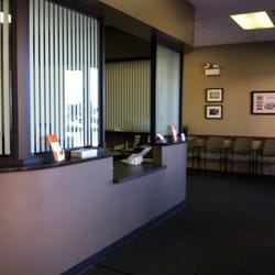 Hawthorne Imaging - Front desk area