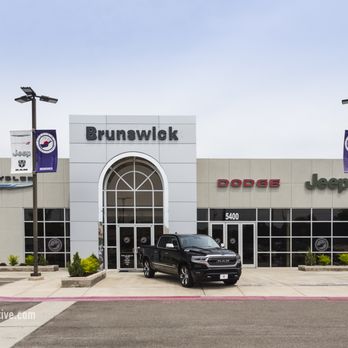 Chrysler Dodge Jeep Ram Brunswick - CDJR Brunswick exterior - Auto Repair Near Me - Brunswick, Georgia Chrysler Dodge Jeep Ram Brunswick - CDJR Brunswick exterior - Auto Repair Near Me - Brunswick, Georgia