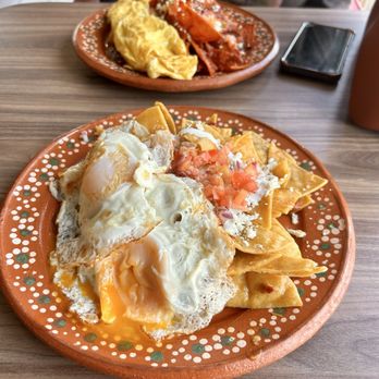Con Azucar cafe - Coffee & Tea Near Me - Bakersfield, California Con Azucar cafe - Coffee & Tea Near Me - Bakersfield, California