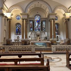 St. Teresa's Clarendon Street Carmelite Church - Predella and altar