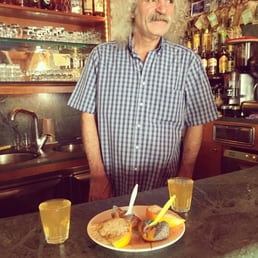 The man himself!! Eby, his staff, his place...loved every moment!! Twice in one day...it was that good :) The man himself!! Eby, his staff, his place...loved every moment!! Twice in one day...it was that good :)