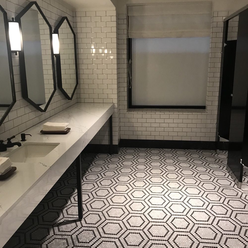 Hotel Theodore Seattle Downtown, Tapestry by Hilton - Hotel Theodore Seattle: bathroom - Hotels Near Me - Seattle, Washington Hotel Theodore Seattle Downtown, Tapestry by Hilton - Hotel Theodore Seattle: bathroom - Hotels Near Me - Seattle, Washington