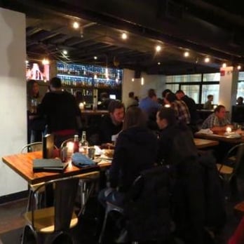 Bar Hop - Pubs Near Me - Toronto, Ontario