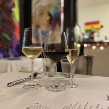 Hyde N Chic Restaurant - New American Near Me - Naples, Florida