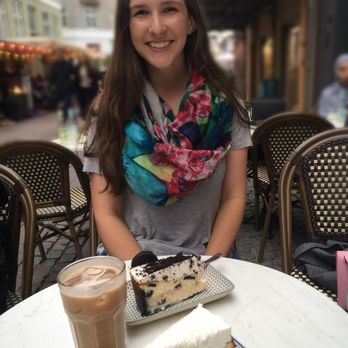 Bertels Salon - Desserts Near Me - Copenhagen, 84 Bertels Salon - Desserts Near Me - Copenhagen, 84