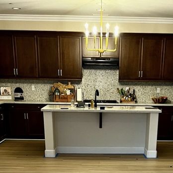 Best Home Kitchen & Bath - Before Pic - General Contractors Near Me - Chula Vista, California Best Home Kitchen & Bath - Before Pic - General Contractors Near Me - Chula Vista, California