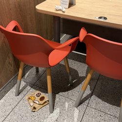 McDonald's - Trash all over