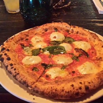 7 Enoteca - Margherita pizza - Italian Near Me - Oakville, Ontario