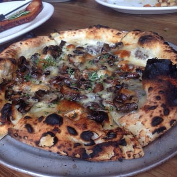 Gjelina - Fontina Mushroom Pizza - New American Near Me - Venice, California Gjelina - Fontina Mushroom Pizza - New American Near Me - Venice, California