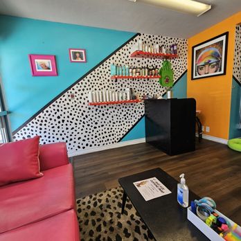 Black Sheep Salon - Front lobby area - Hair Stylists Near Me - Long Beach, California