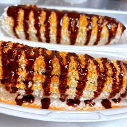 Wicho's Mexican Deli & Ice Creams - Elotes