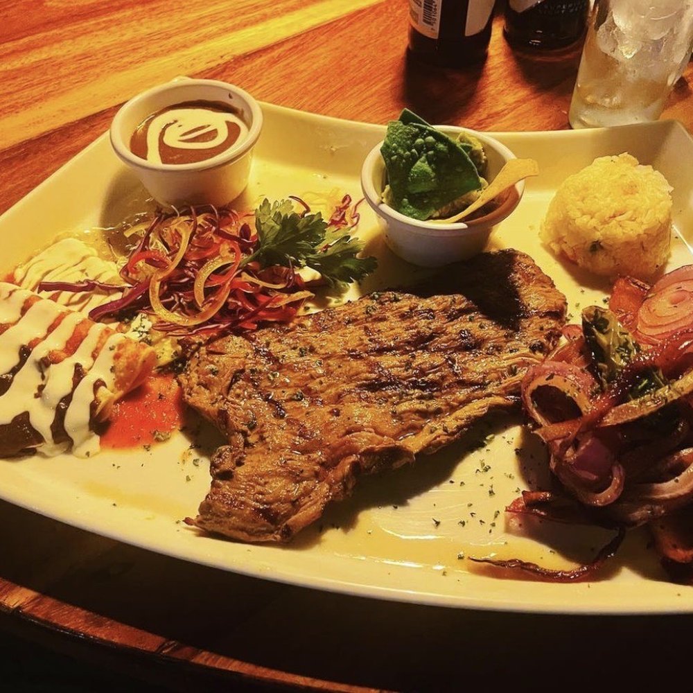 Muelle 7 - Arrachera al estilo norteño - Cocktail Bars Near Me - Isla Mujeres, ROO