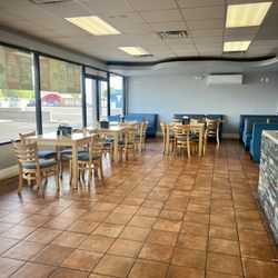 Kabizza - Seating