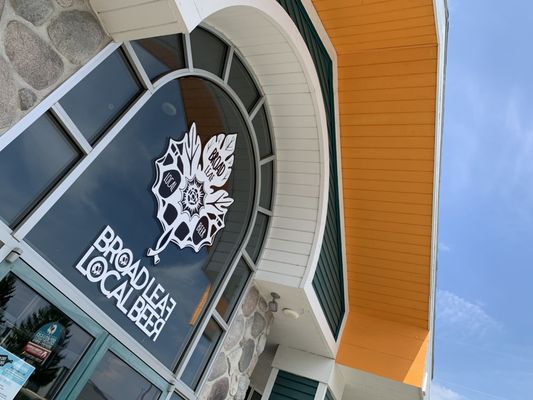 Broad Leaf Brewery & Spirits and PICKELBALL - Kentwood by null