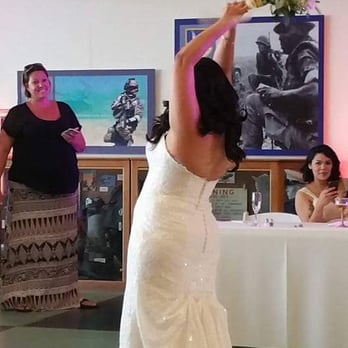 Ellis Events  - Bouquet Toss - Wedding Planning Near Me