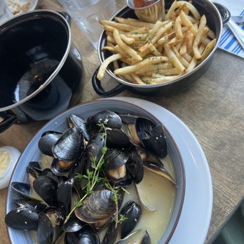Chez Philippe - Mussel frites were super yummy! - French Near Me - Los Gatos, California