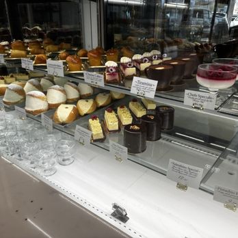 Florentine Cafe - Pastry case - Cafes Near Me - Las Vegas, Nevada