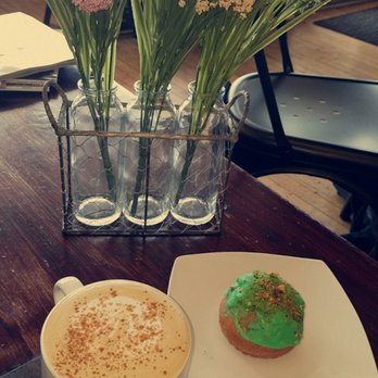 Brewpoint Coffee - The Bartholomew and Pischacho Donut - Coffee & Tea Near Me - Elmhurst, Illinois