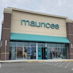 Maurices - Front of building
