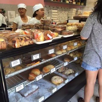 Nanding's Bakery - Helpful and friendly service - Bakeries Near Me - Waipahu, Hawaii
