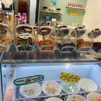 Emack & Bolio's - Ice Cream & Frozen Yogurt Near Me - Long Island City, New York Emack & Bolio's - Ice Cream & Frozen Yogurt Near Me - Long Island City, New York