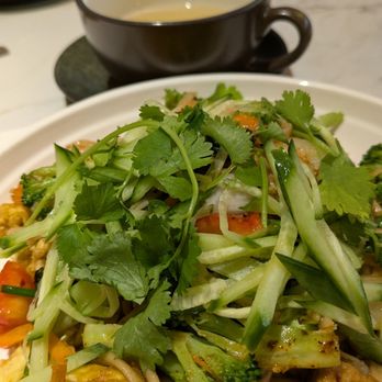 Zeng Chinese Restaurant - Tofu and vegetables with hand-pulled wheat noodles. - Chinese Near Me - Santa Fe, New Mexico