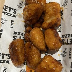 Jet's Pizza - Boneless wings - the sweet chili are excellent