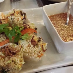 Silom Thai - Fresh Vegetable spring rolls (vegan)