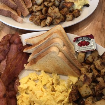 Sunny Morning - Breakfast & Brunch Near Me - Toronto, Ontario Sunny Morning - Breakfast & Brunch Near Me - Toronto, Ontario