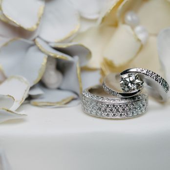BR Diamond Suite - Handcrafted custom engagement ring and wedding band - Jewelry Near Me - Madison, Wisconsin