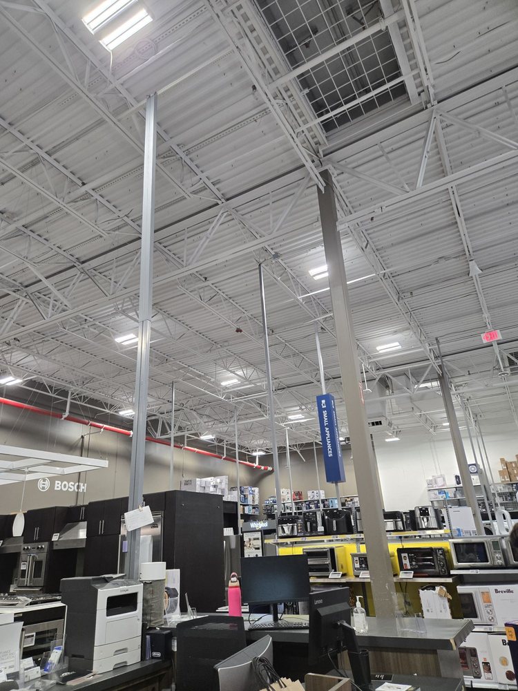 BEST BUY VALLEY STREAM Updated July 2025 44 Photos & 90 Reviews