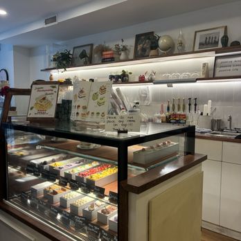 Cafe  2BY2 - Inside - Desserts Near Me - New York, New York