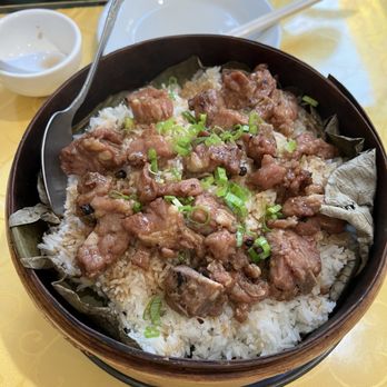 Taisan Huakee Restaurant - 9. Five Spice Spare Ribs Steamed Rice - Chinese Near Me - San Francisco, California