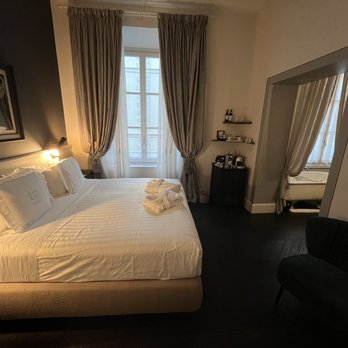 Corte Calzaiuoli Elegant Suites - Suite. - Hotels Near Me - Florence, FI