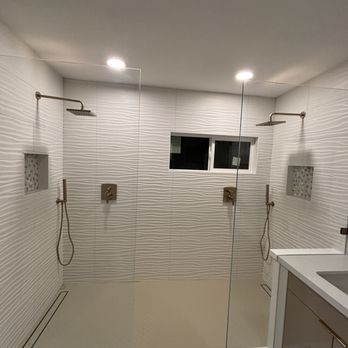 Straight Edge Glass & Mirror - Shower glass (2 sides) installed by Straight Edge Glass & Mirror - Glass & Mirrors Near Me - Escondido, California