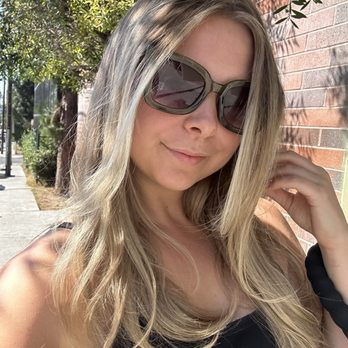 Ollin Salon - Blonde highlights & hair cut - Hair Salons Near Me - Beverly Hills, California