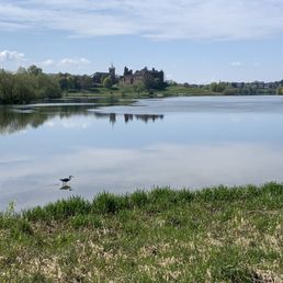 Linlithgow loch and Linlithgow palace