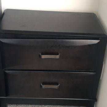 Thunder Moving - Unable to close nightstand, you can see it's not even - Movers Near Me - Oklahoma City, Oklahoma