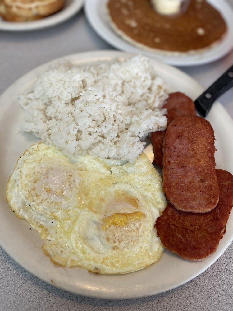 OMEGA RESTAURANT Updated May 2024 287 Photos & 328 Reviews 90 S