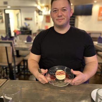 Ban Hua Sai - Strawberry cheesecake (we're into desserts) - Thai Near Me - Seattle, Washington Ban Hua Sai - Strawberry cheesecake (we're into desserts) - Thai Near Me - Seattle, Washington