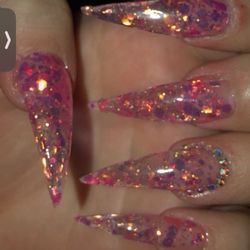Vanitee Spa - Crooked nails with raw nailbeds, dry cuticles right after appointment