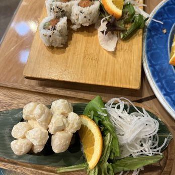 Crazy Sushi - Creamy scallop & spicy tuna - Sushi Bars Near Me - Tigard, Oregon
