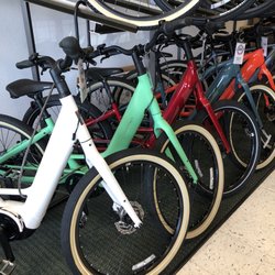 Bob's Cycle Center - Ebikes