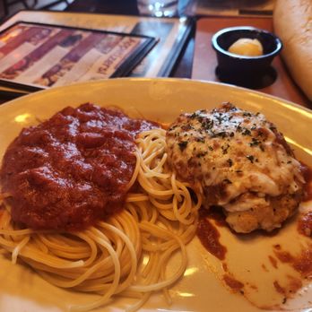 The Old Spaghetti Factory - Chicken parmesan - Italian Near Me - St. Louis, Missouri