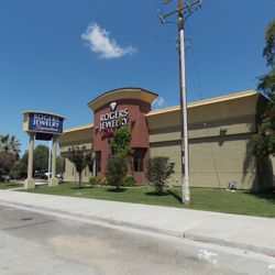 Rogers Jewelry - View from Rosedale Highway