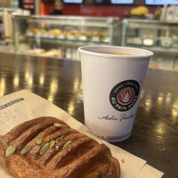 Au Pain Doré Bakery