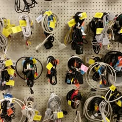 Arc Thrift Store - Cord galore
