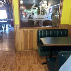 Ike's Pizza - Great place.