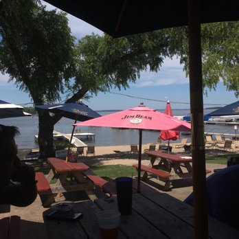 Pettit's Lakeview Bar and grill - Picture of the lake - Sports Bars Near Me - Milton, Wisconsin Pettit's Lakeview Bar and grill - Picture of the lake - Sports Bars Near Me - Milton, Wisconsin