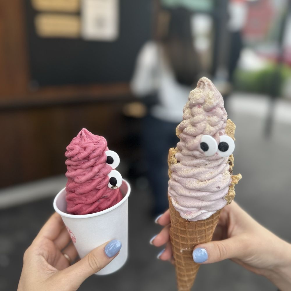 Many Bennies - Ice Cream & Frozen Yogurt Near Me - Seattle, Washington Many Bennies - Ice Cream & Frozen Yogurt Near Me - Seattle, Washington